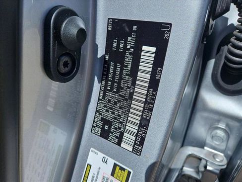 Used 2026 Toyota Corolla Cross LE image 24