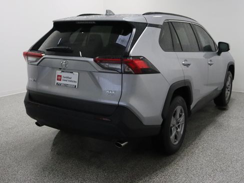 Used 2025 Toyota RAV4 XLE w/ Convenience Package AWD/4WD image 7