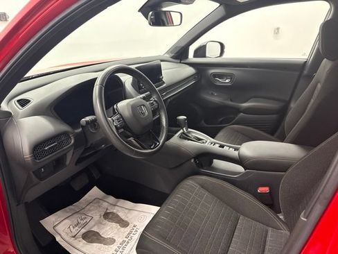 Certified 2024 Honda HR-V Sport image 15