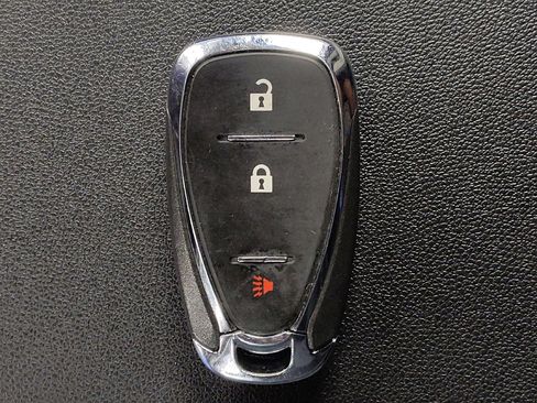 Used 2022 Chevrolet Equinox LS FWD image 32