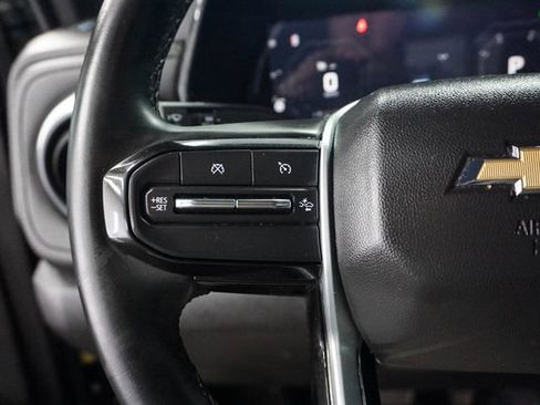 Used 2025 Chevrolet Colorado LT image 15