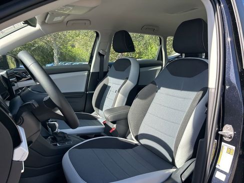New 2026 Volkswagen Taos S FWD image 19