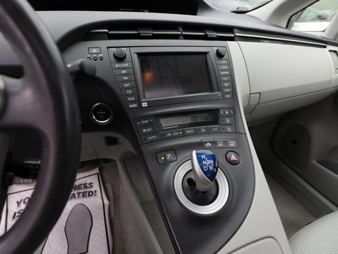 Used 2010 Toyota Prius Five image 17