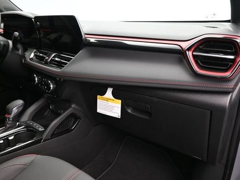 New 2026 Chevrolet TrailBlazer RS w/ Convenience Package FWD image 30