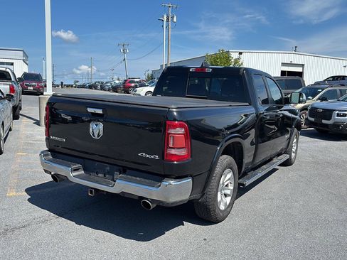 Used 2019 RAM 1500 Laramie AWD/4WD image 3