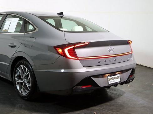 Used 2023 Hyundai Sonata SEL image 11