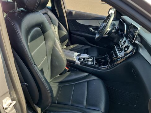Used 2015 Mercedes-Benz C 300 4MATIC Sedan image 18