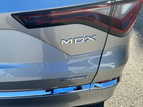 New 2026 Acura MDX SH-AWD image 9