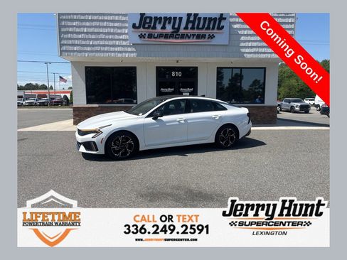 Used 2025 Kia K5 GT-Line w/ GT-Line Premium Package FWD image 1