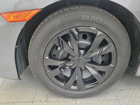 Used 2020 Honda Civic LX image 31