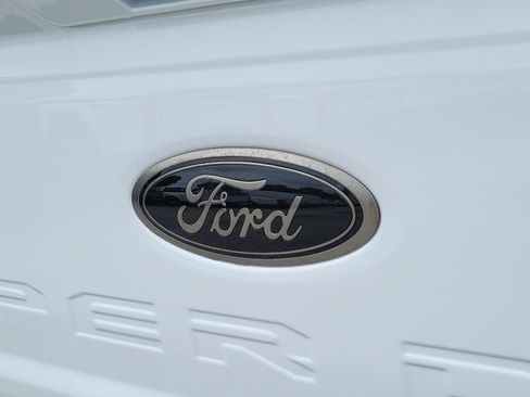 New 2026 Ford F250 XLT w/ XLT Premium Package AWD/4WD image 10