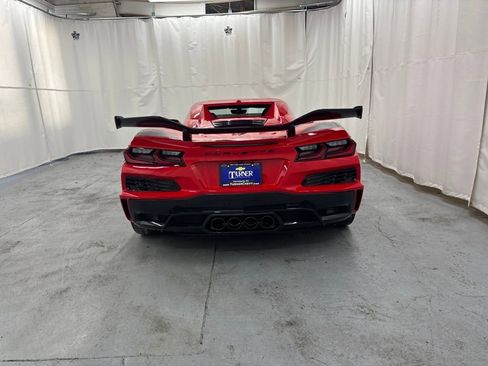 Certified 2023 Chevrolet Corvette Z06 w/ Z07 Performance Package image 5