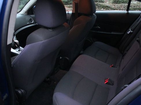 Used 2013 Chevrolet Cruze Eco image 20