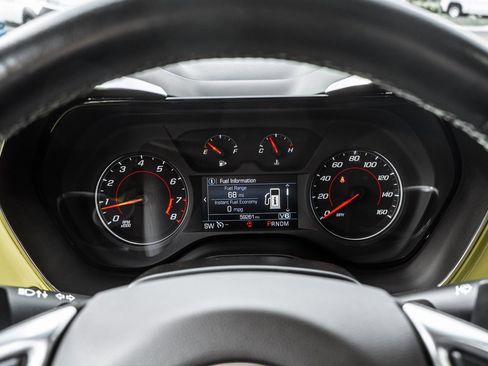 Used 2021 Chevrolet Camaro LT w/ RS Package image 12