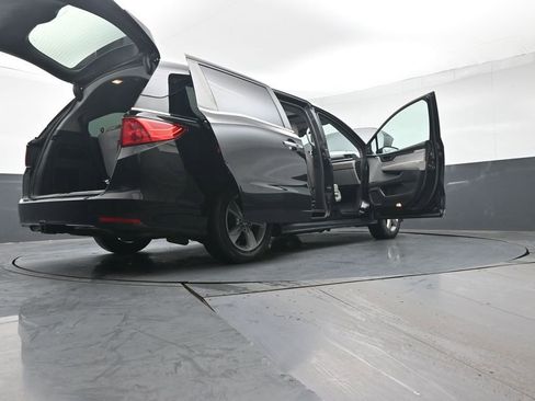 Used 2018 Honda Odyssey EX-L image 52