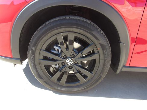 New 2026 Honda HR-V Sport image 3