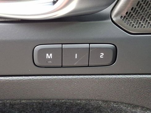 New 2026 Volvo XC40 B5 Ultra w/ Climate Package image 18