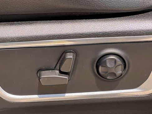 Used 2021 RAM 1500 Laramie w/ Sport Appearance Package AWD/4WD image 31