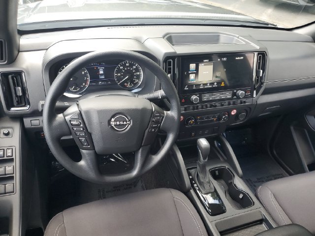 Used 2026 Nissan Frontier SV RWD image 10