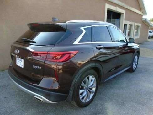 Used 2020 INFINITI QX50 Essential w/ Convenience Package FWD image 2