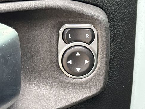 Used 2023 Jeep Wrangler Unlimited Rubicon w/ Cold Weather Group AWD/4WD image 22