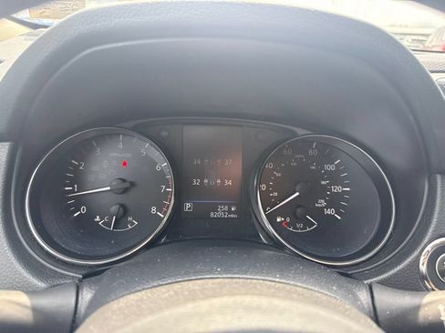 Used 2019 Nissan Rogue SV AWD/4WD image 7