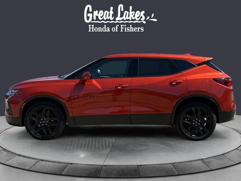 Used 2021 Chevrolet Blazer LT FWD image 2