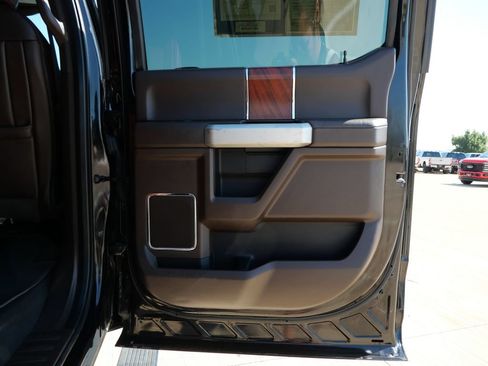Used 2021 Ford F350 King Ranch w/ King Ranch Ultimate Package AWD/4WD image 18