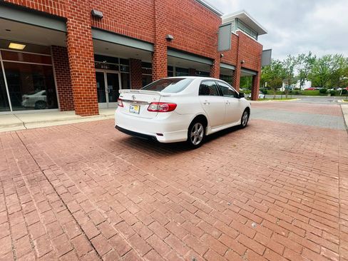 Used 2013 Toyota Corolla S FWD image 6