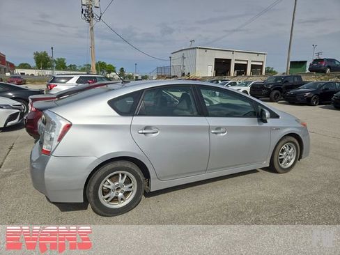 Used 2011 Toyota Prius Two FWD image 3