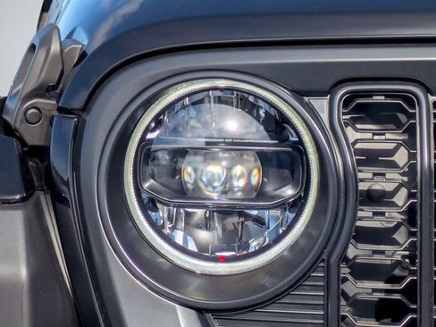 New 2026 Jeep Gladiator Rubicon AWD/4WD image 9