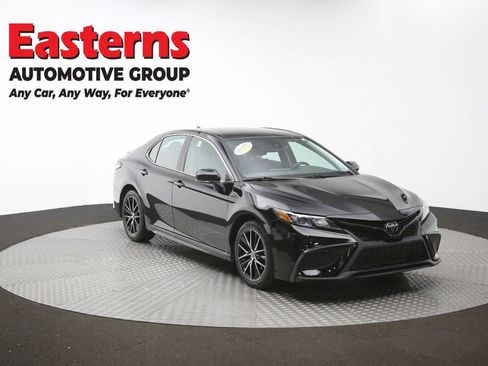 Used 2024 Toyota Camry SE w/ Convenience Package FWD image 49
