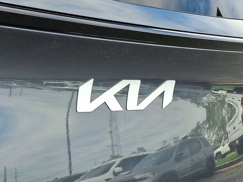 Used 2023 Kia Sportage LX image 29