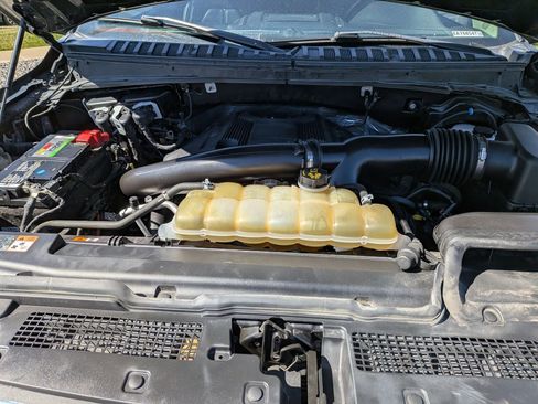 Used 2020 Ford Expedition Platinum image 33