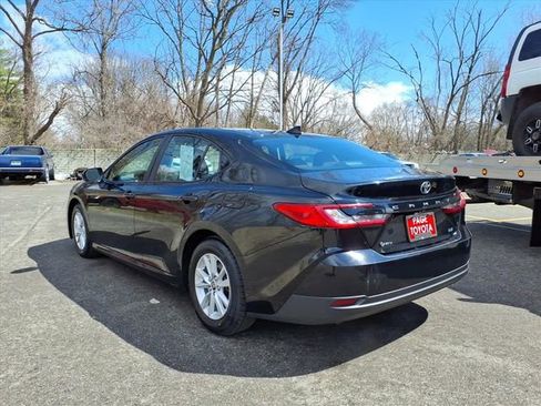 Certified 2025 Toyota Camry LE image 6