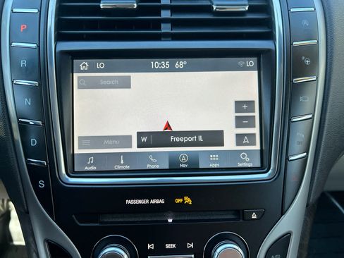 Used 2019 Lincoln Nautilus Reserve w/ Ultimate Package AWD/4WD image 2