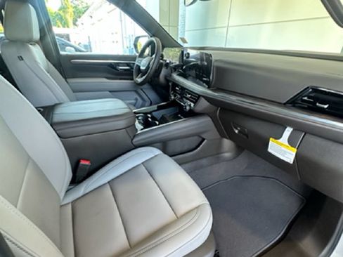 New 2026 Chevrolet Tahoe LT w/ Comfort Package AWD/4WD image 31