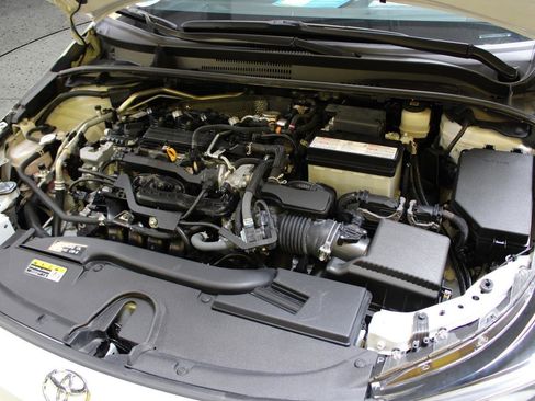 Used 2023 Toyota Corolla SE w/ SE Premium Package FWD image 49
