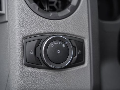 New 2026 Ford E-350 and Econoline 350 Super Duty w/ Power Equipment Group image 43