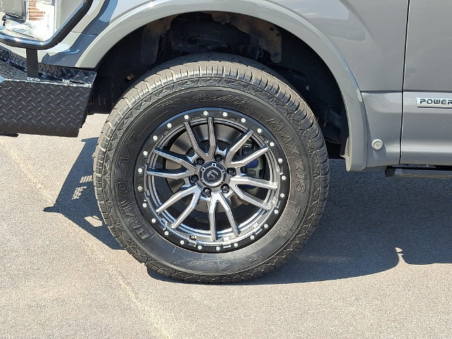 Used 2018 Ford F150 Lariat w/ Equipment Group 502A Luxury AWD/4WD image 8