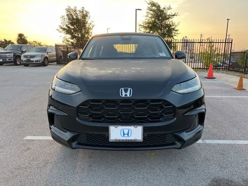 Used 2024 Honda HR-V EX-L image 2