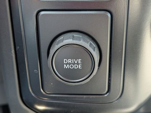 New 2026 Ford F250 XL w/ XL Chrome Package image 31