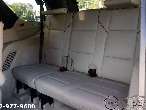 Used 2023 Cadillac Escalade Premium Luxury w/ Performance Package image 16