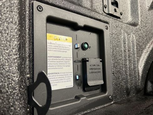 Certified 2025 Ford F150 Raptor image 43