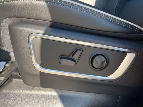 New 2026 RAM 1500 Laramie image 13