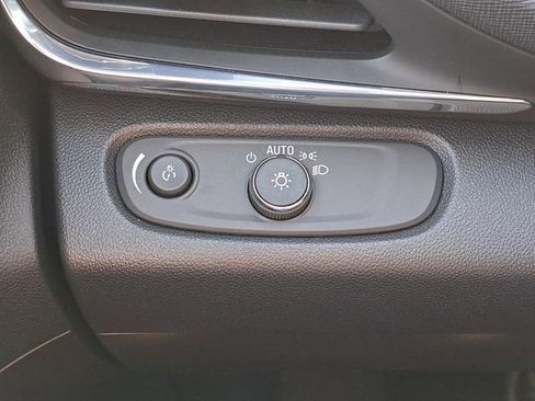 Used 2024 Buick Envista Preferred w/ Convenience I Package image 29