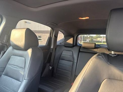 Used 2021 Honda CR-V Touring image 16