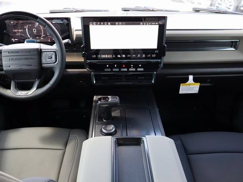 New 2026 GMC Hummer EV SUV AWD/4WD image 9