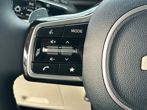 New 2026 Kia Carnival SX image 29