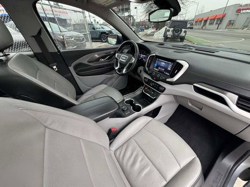 Used 2019 GMC Terrain SLT w/ Preferred Package image 24